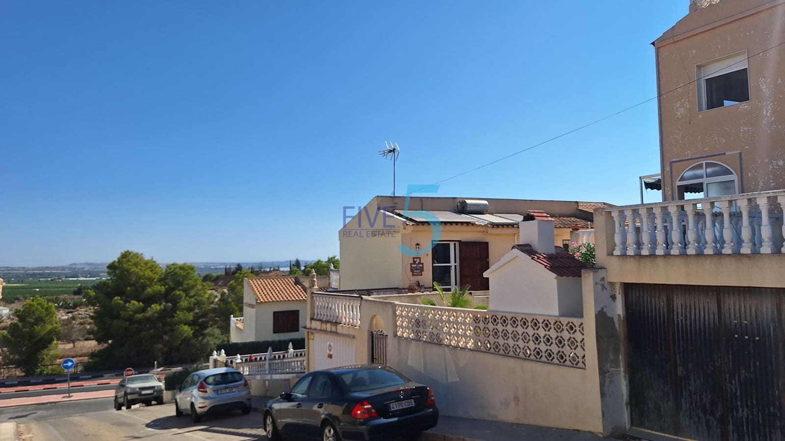 2 soveværelse Semi-Rækkehus til salg i San Miguel de Salinas med swimmingpool garage - € 209.000 (Ref: 9999066)