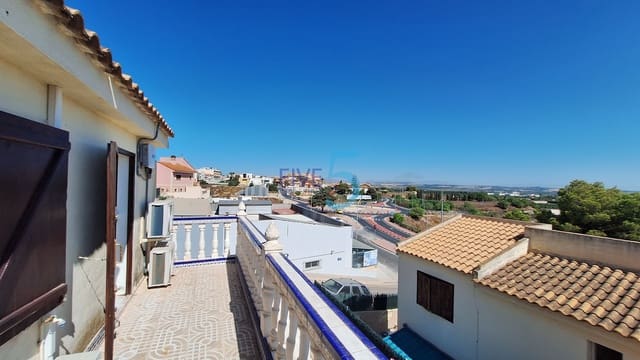 Pareado de 2 habitaciones en San Miguel de Salinas en venta con piscina garaje - 209.000 € (Ref: 9999066)