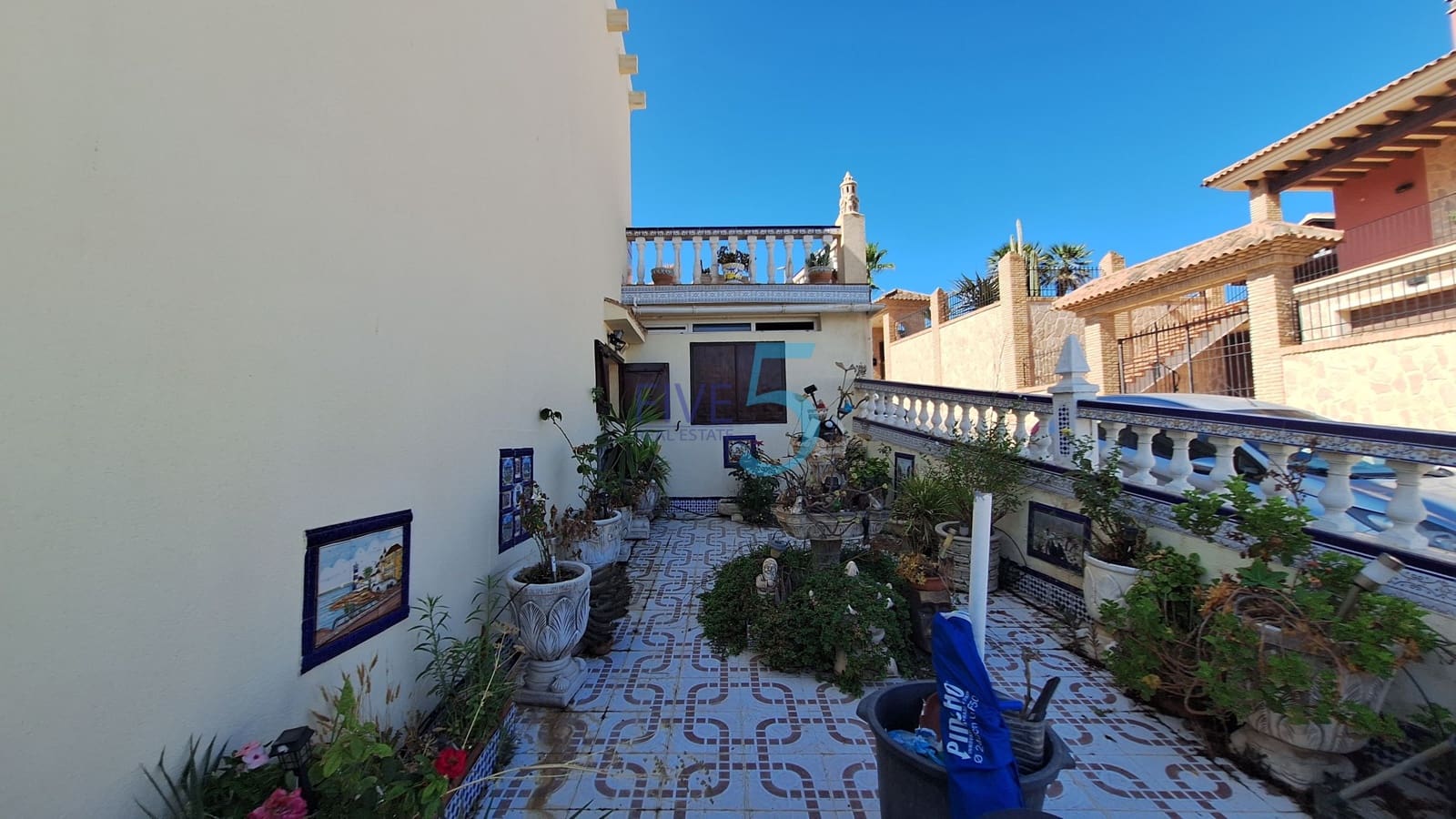 2 soveværelse Semi-Rækkehus til salg i San Miguel de Salinas med swimmingpool garage - € 209.000 (Ref: 9999066)