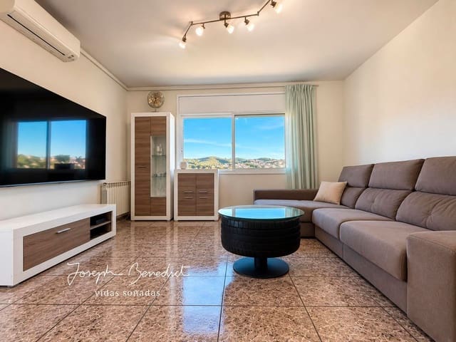 4 Zimmer Villa zu verkaufen in Sant Vicenç dels Horts mit Garage - 520.000 € (Ref: 10048735)