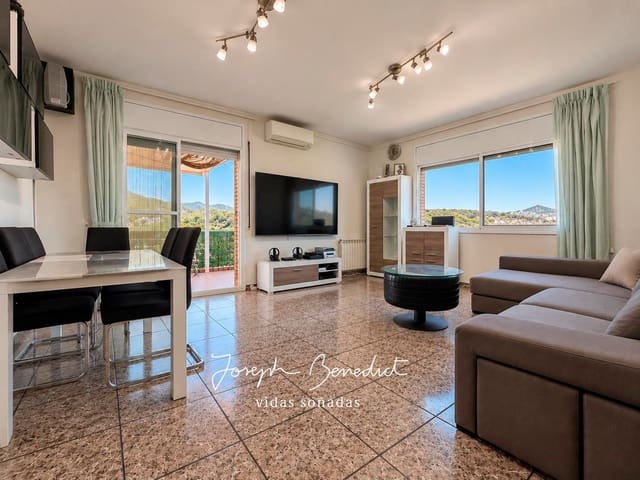 4 Zimmer Villa zu verkaufen in Sant Vicenç dels Horts mit Garage - 520.000 € (Ref: 10048735)