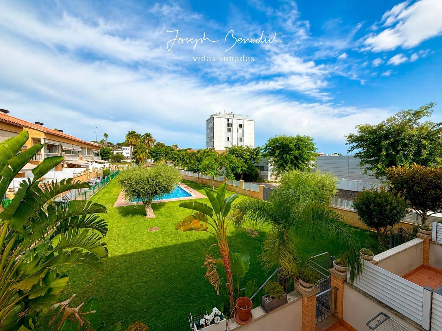 Casa de 4 habitaciones en Cunit en venta con piscina garaje - 420.000 € (Ref: 10061268)
