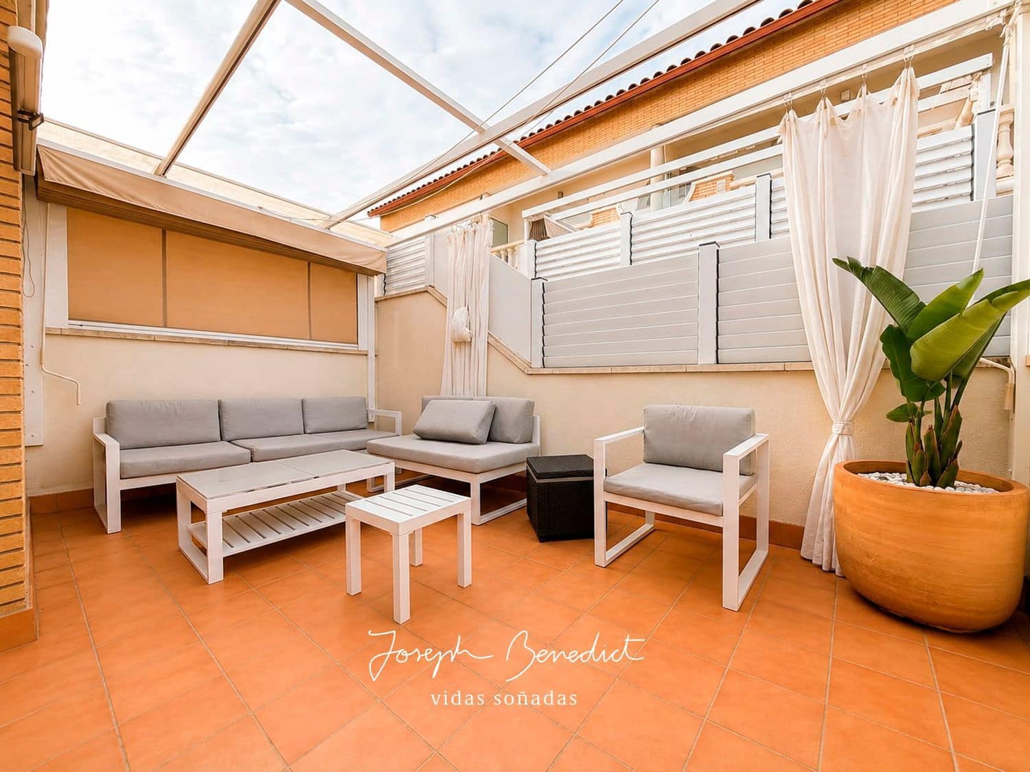 Casa de 4 habitaciones en Cunit en venta con piscina garaje - 420.000 € (Ref: 10061268)