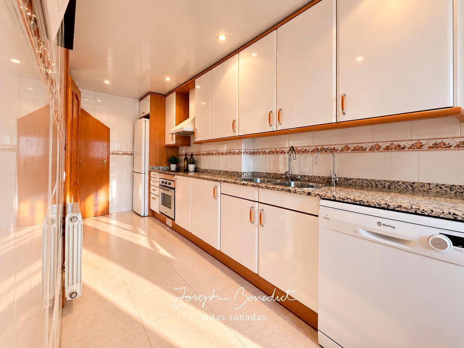 4 quarto Apartamento para venda em Castelldefels com garagem - 575 000 € (Ref: 10118588)