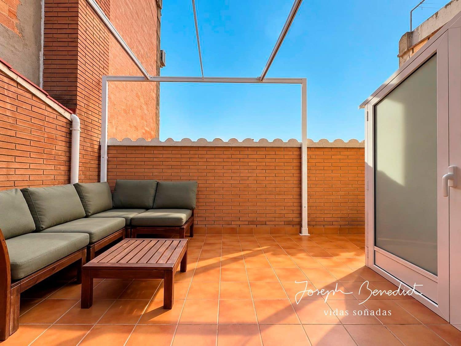 4 quarto Apartamento para venda em Castelldefels com garagem - 575 000 € (Ref: 10118588)