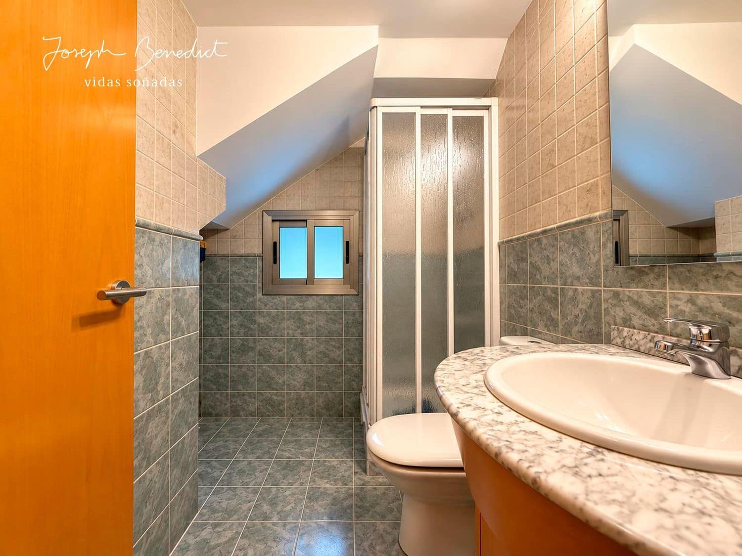 Chalet de 5 habitaciones en Corbera de Llobregat en venta con piscina garaje - 690.000 € (Ref: 10127598)