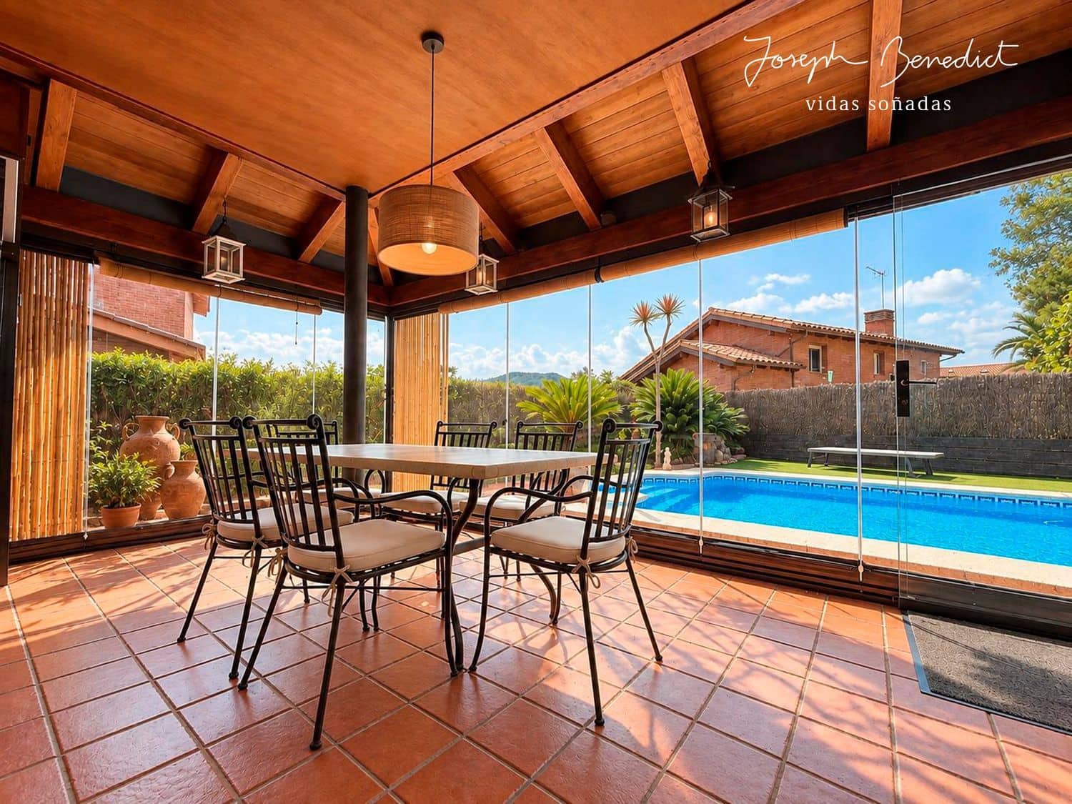 Chalet de 5 habitaciones en Corbera de Llobregat en venta con piscina garaje - 690.000 € (Ref: 10127598)