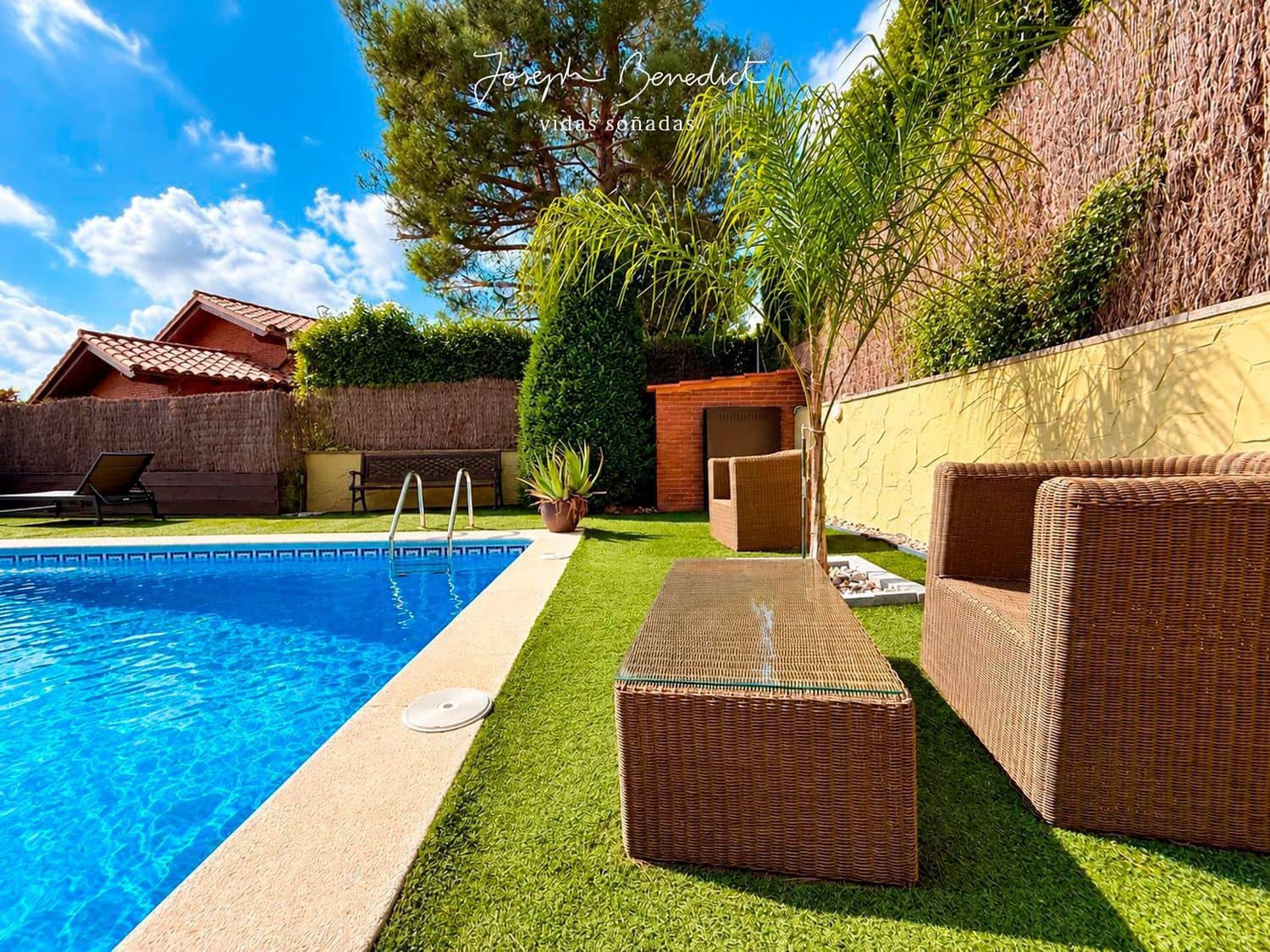 Chalet de 5 habitaciones en Corbera de Llobregat en venta con piscina garaje - 690.000 € (Ref: 10127598)