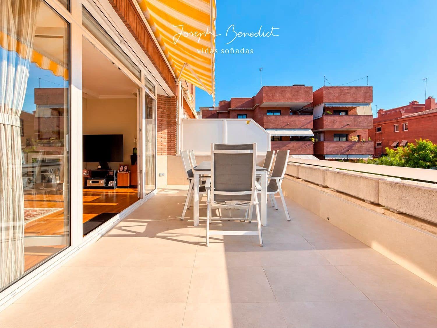 6 Zimmer Haus zu verkaufen in Castelldefels mit Pool Garage - 1.195.000 € (Ref: 10164045)