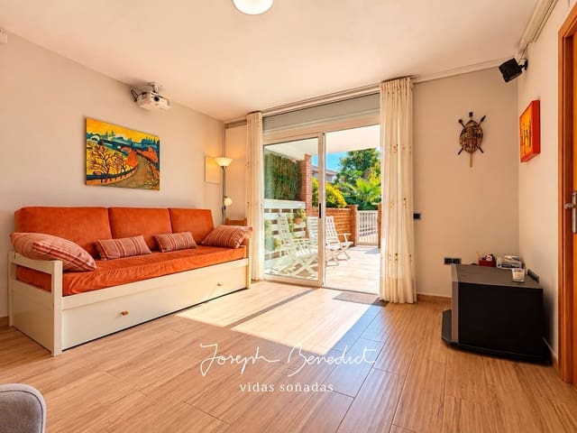 Casa de 6 habitaciones en Castelldefels en venta con piscina garaje - 1.195.000 € (Ref: 10164045)