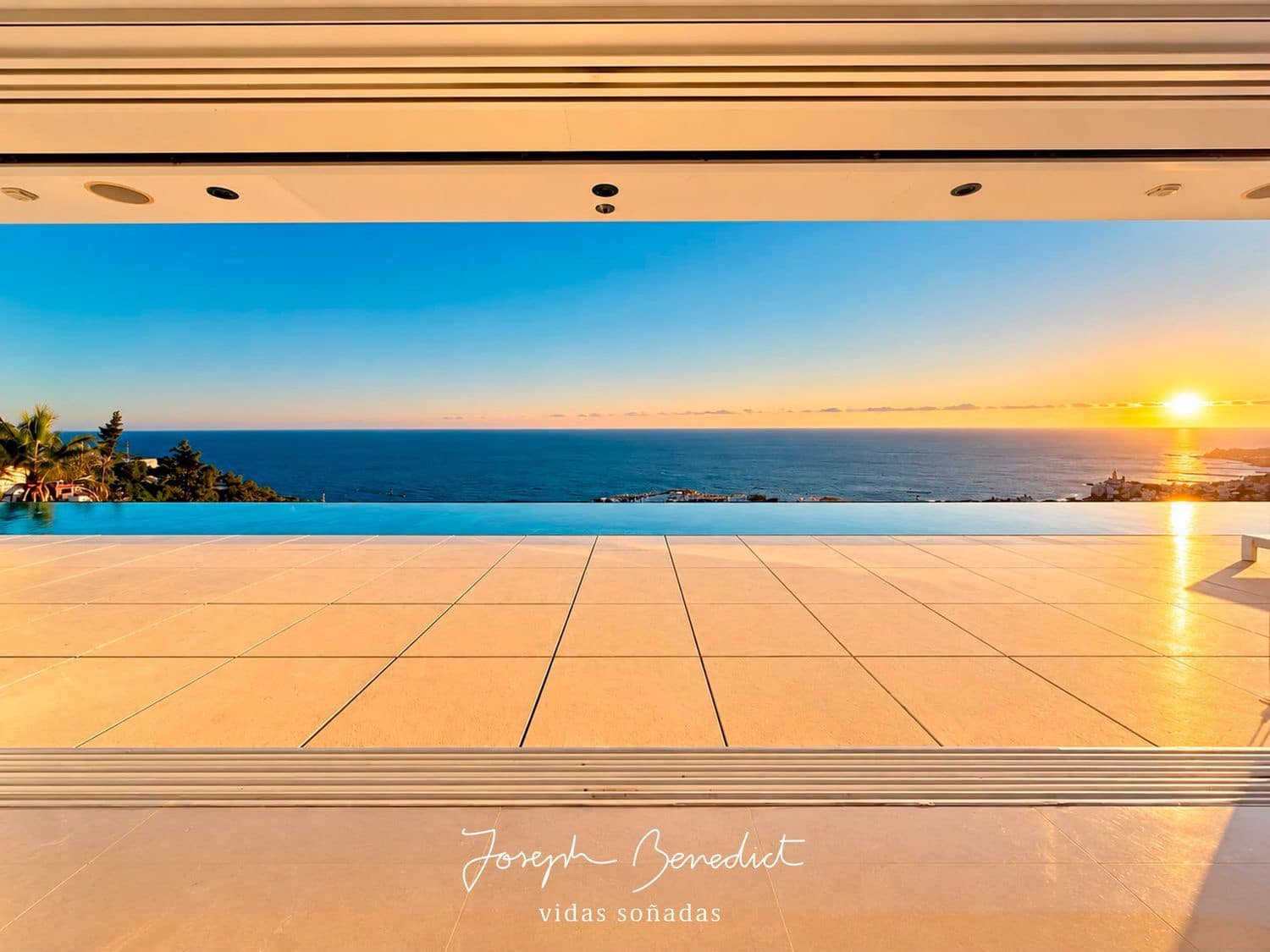 4 sypialnia Apartament do wynajęcia w Sitges z basenem garażem - 9 000 € (Ref: 10176150)