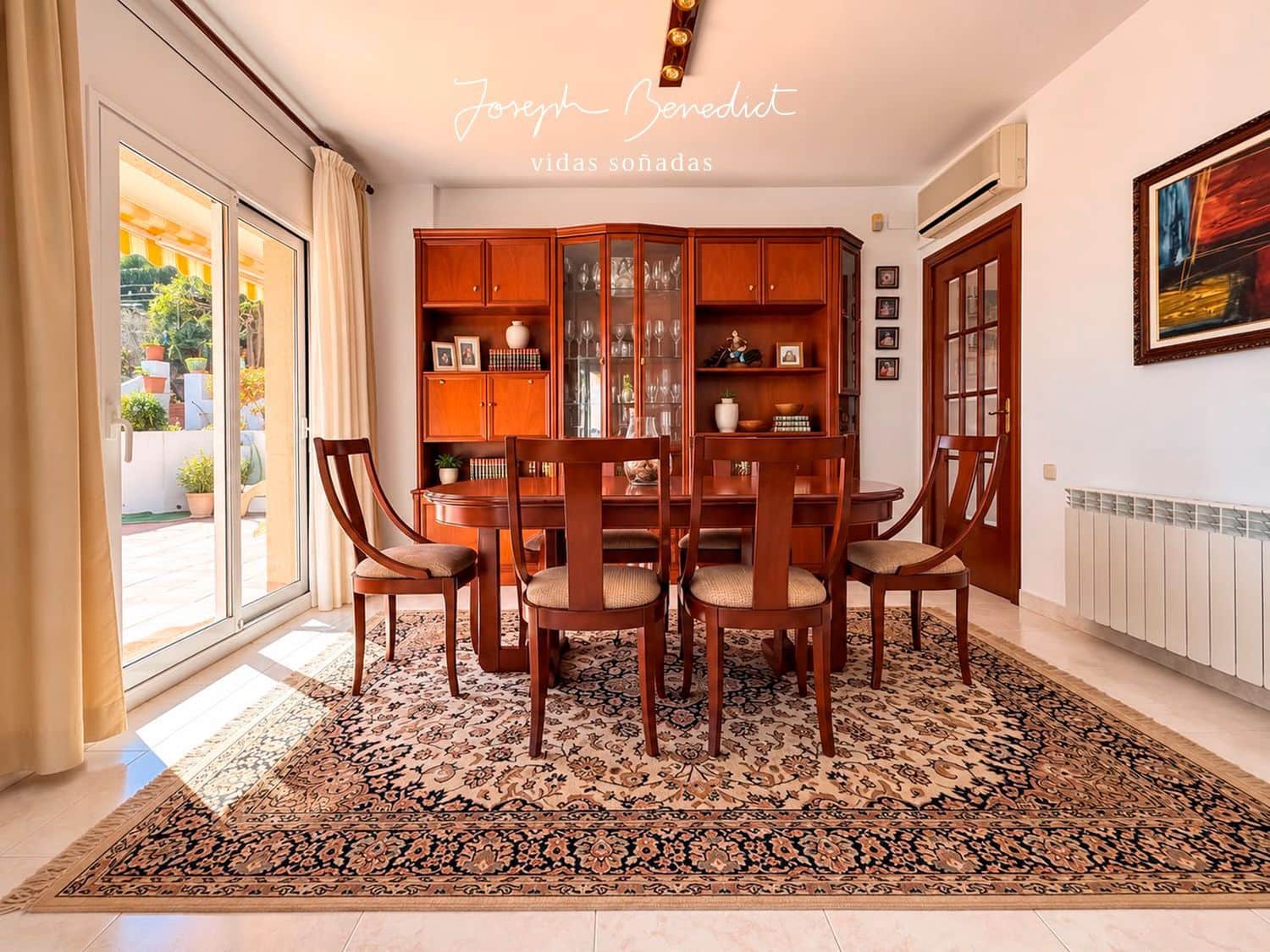 5 bedroom Villa for sale in Castelldefels with pool garage - € 1,360,000 (Ref: 10184123)