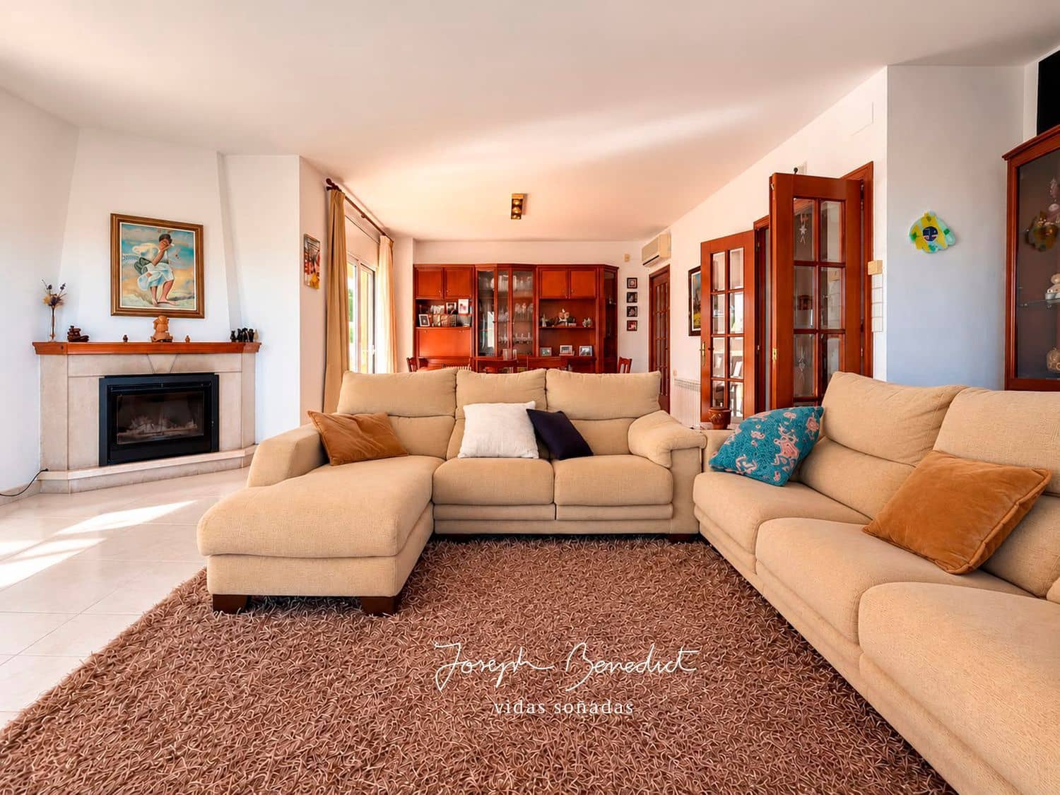 5 bedroom Villa for sale in Castelldefels with pool garage - € 1,360,000 (Ref: 10184123)