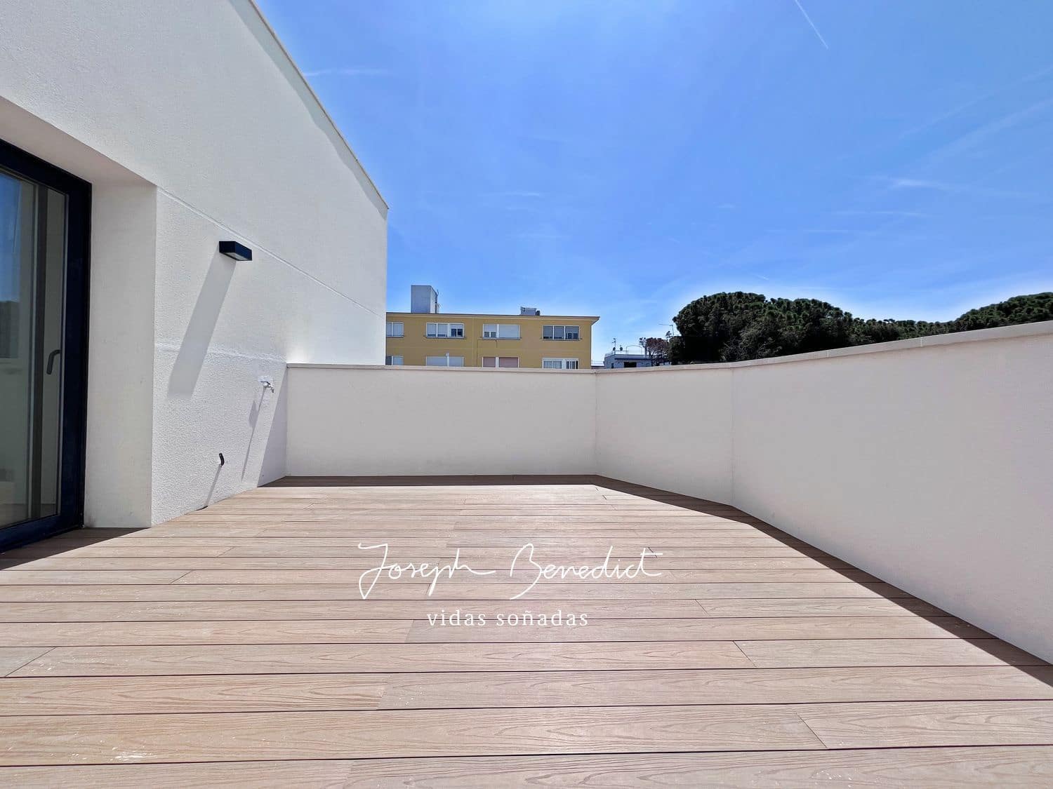 3 soveværelse Lejlighed til salg i Gava med swimmingpool garage - € 599.000 (Ref: 8315688)