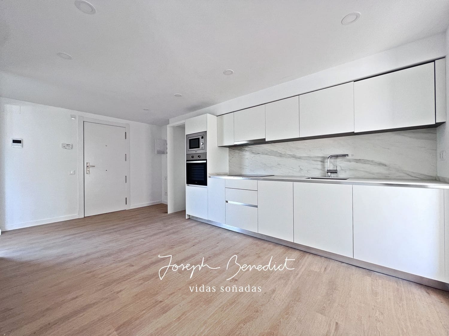 3 soveværelse Lejlighed til salg i Gava med swimmingpool garage - € 599.000 (Ref: 8315688)