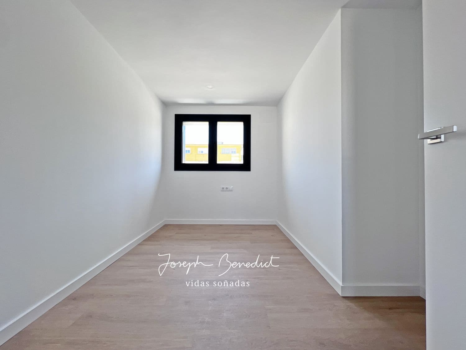 3 soveværelse Lejlighed til salg i Gava med swimmingpool garage - € 599.000 (Ref: 8315688)