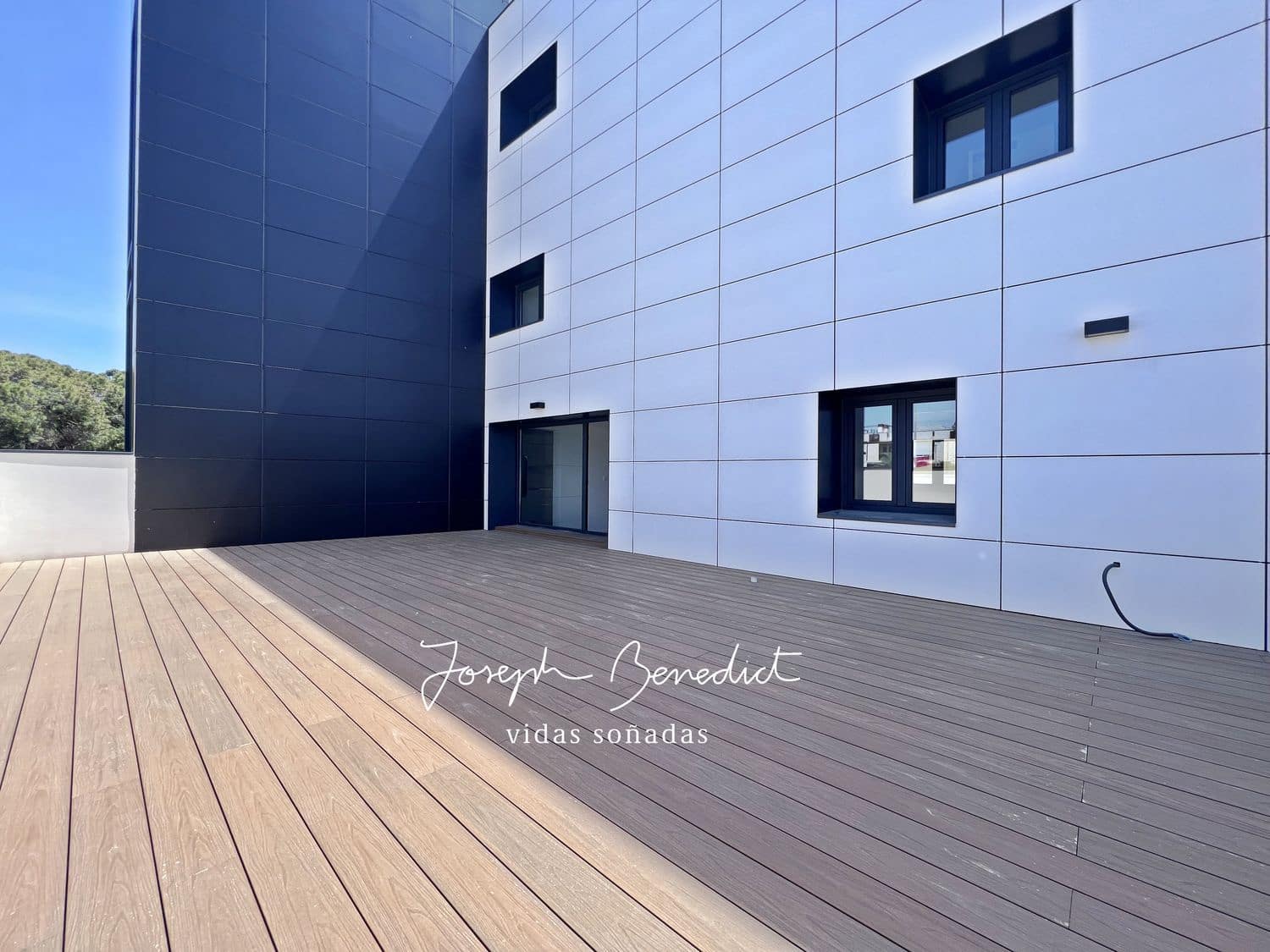 3 soveværelse Lejlighed til salg i Gava med swimmingpool garage - € 599.000 (Ref: 8315688)