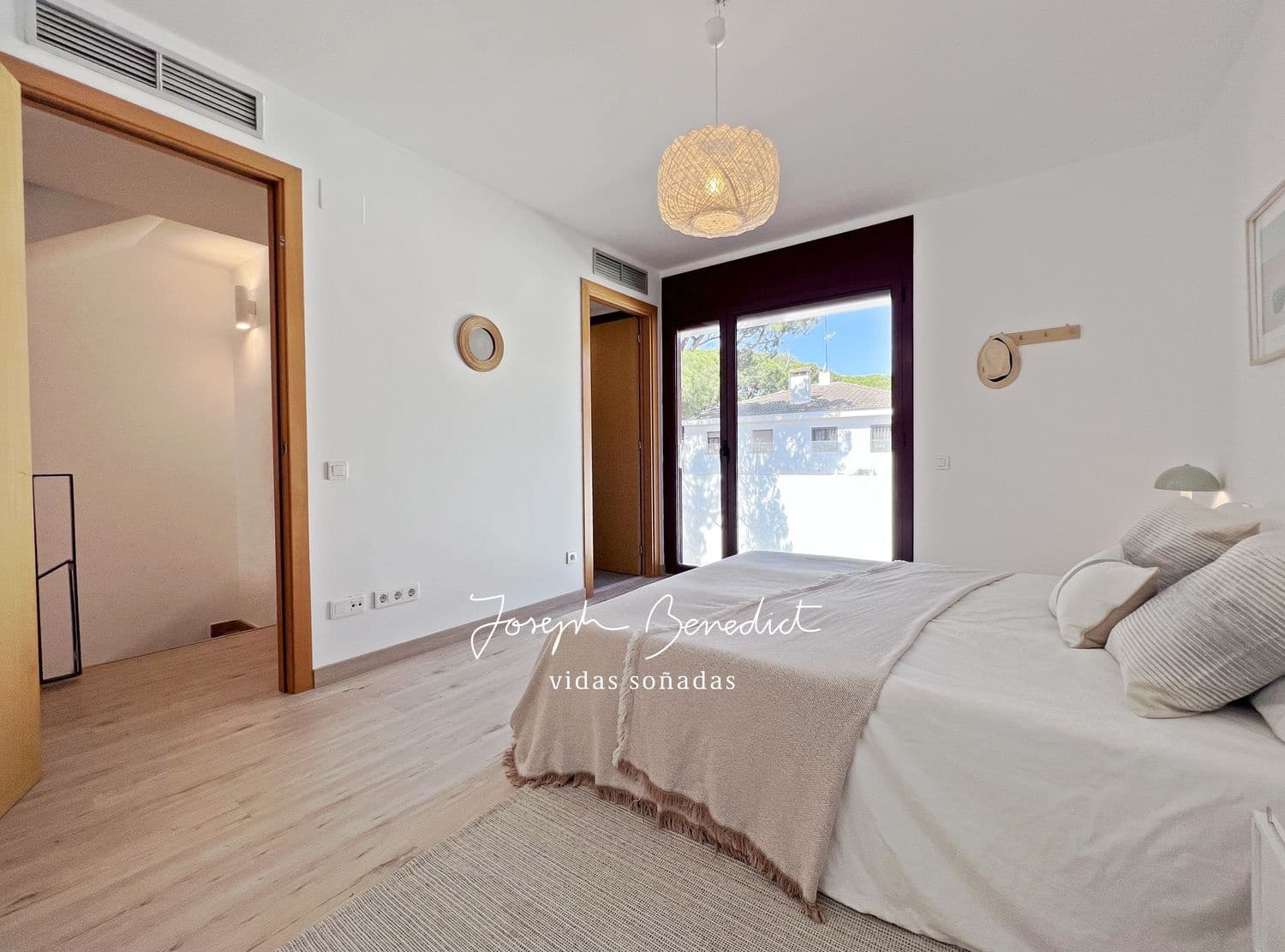 3 soveværelse Byhus til salg i Castelldefels med swimmingpool garage - € 940.000 (Ref: 8376708)