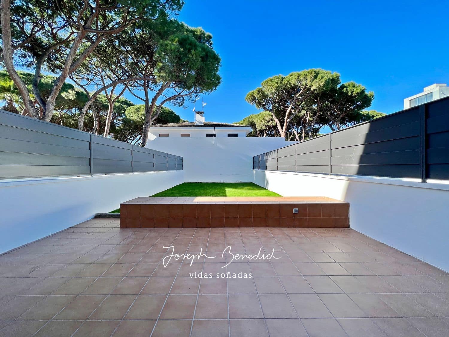 3 soveværelse Byhus til salg i Castelldefels med swimmingpool garage - € 940.000 (Ref: 8376708)