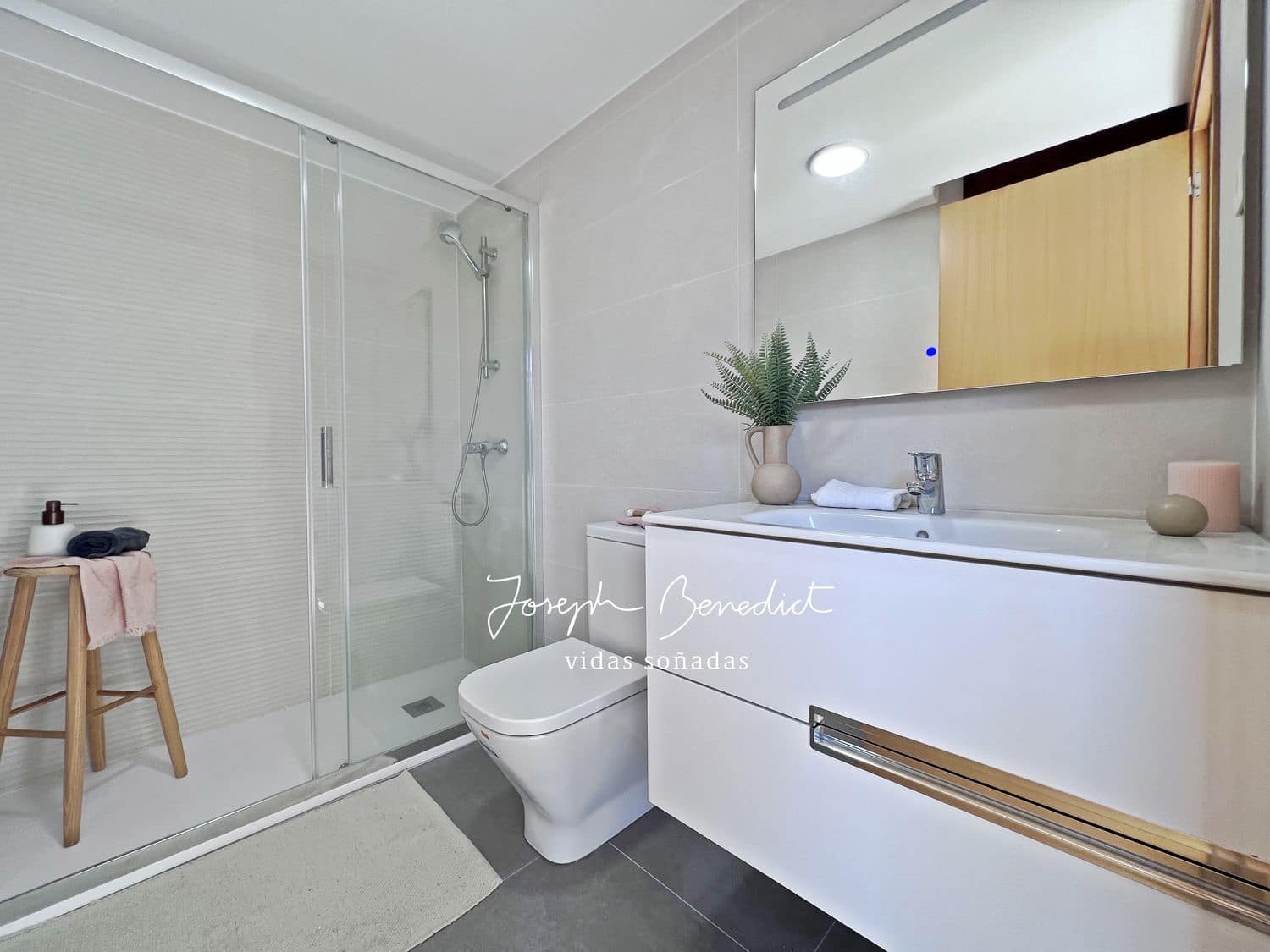 3 soveværelse Byhus til salg i Castelldefels med swimmingpool garage - € 980.000 (Ref: 8406897)