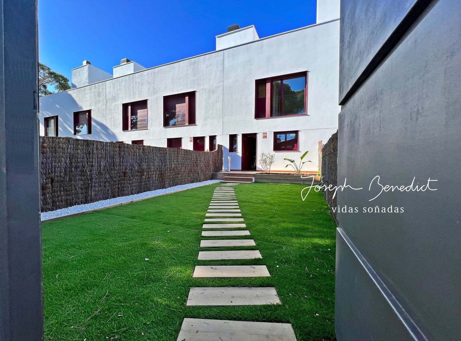 3 soveværelse Byhus til salg i Castelldefels med swimmingpool garage - € 980.000 (Ref: 8406897)