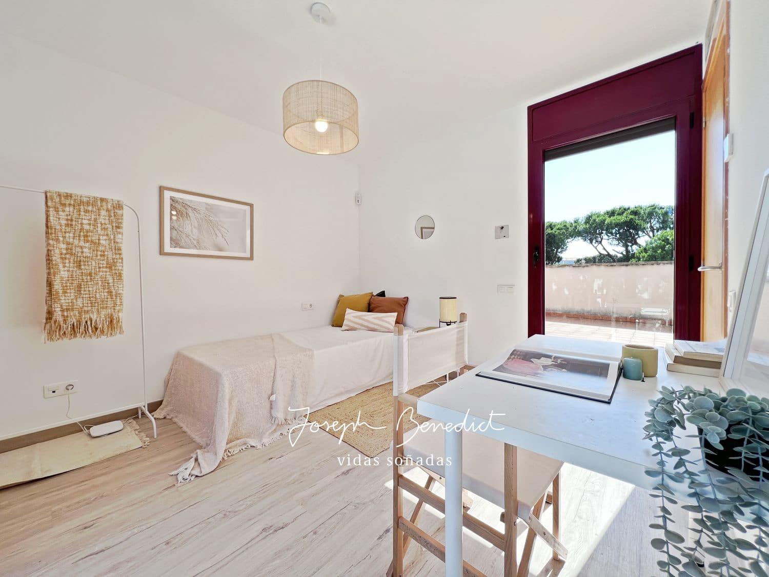 3 soveværelse Byhus til salg i Castelldefels med swimmingpool garage - € 980.000 (Ref: 8406897)