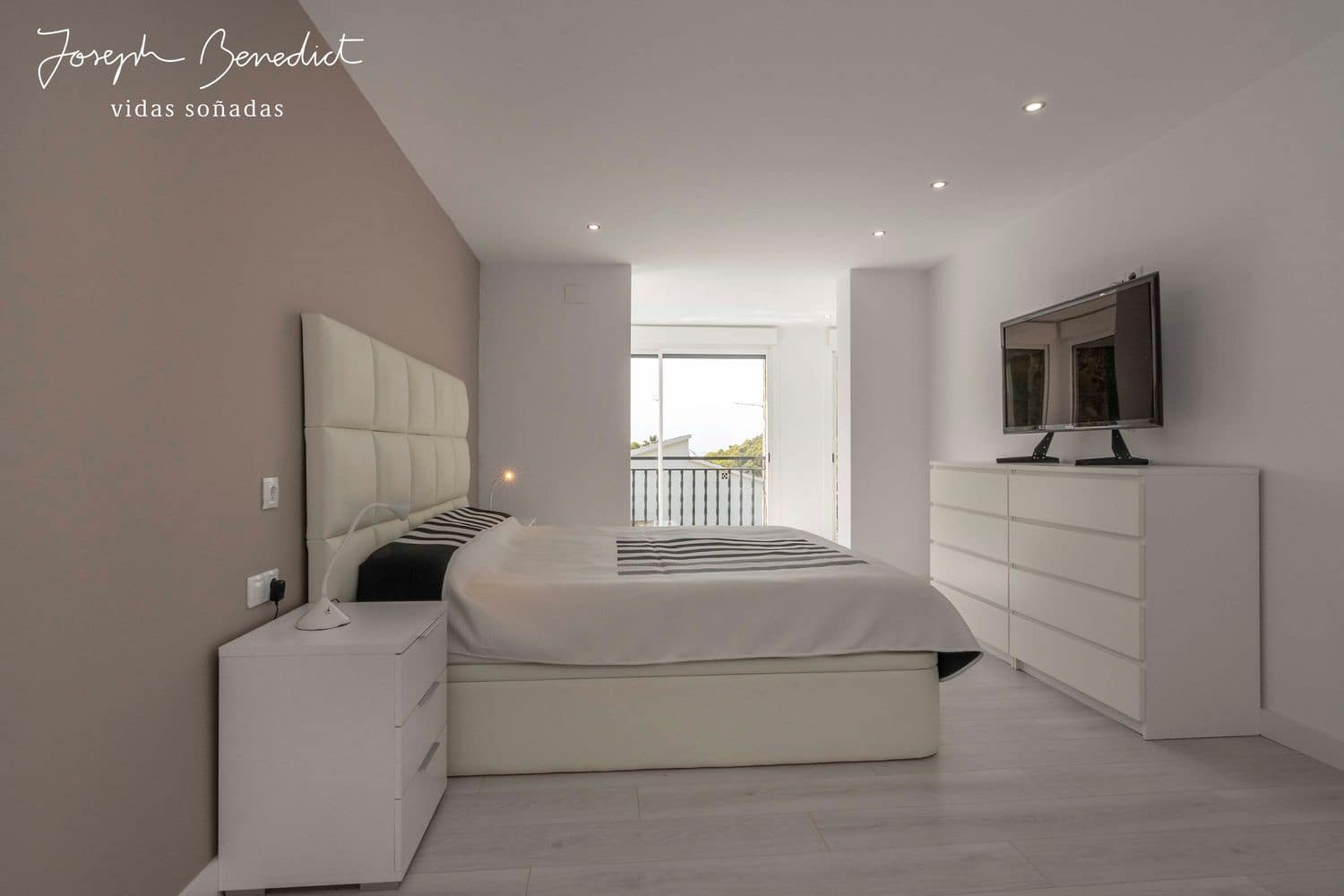 5 quarto Moradia para arrendar em Castelldefels com piscina garagem - 5 510 € (Ref: 8581811)