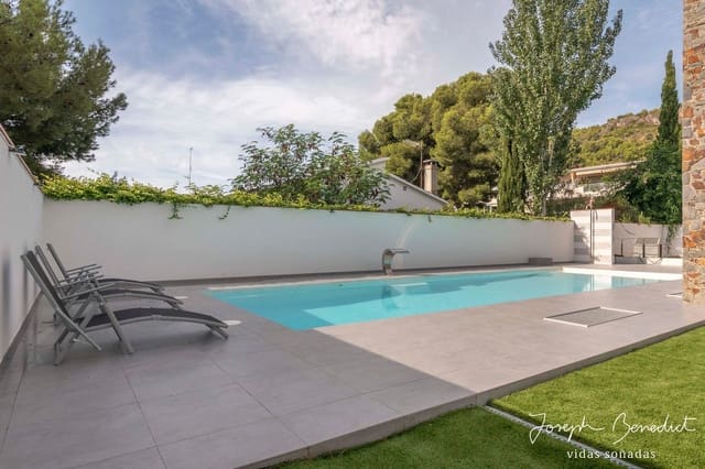 5 quarto Moradia para arrendar em Castelldefels com piscina garagem - 5 510 € (Ref: 8581811)