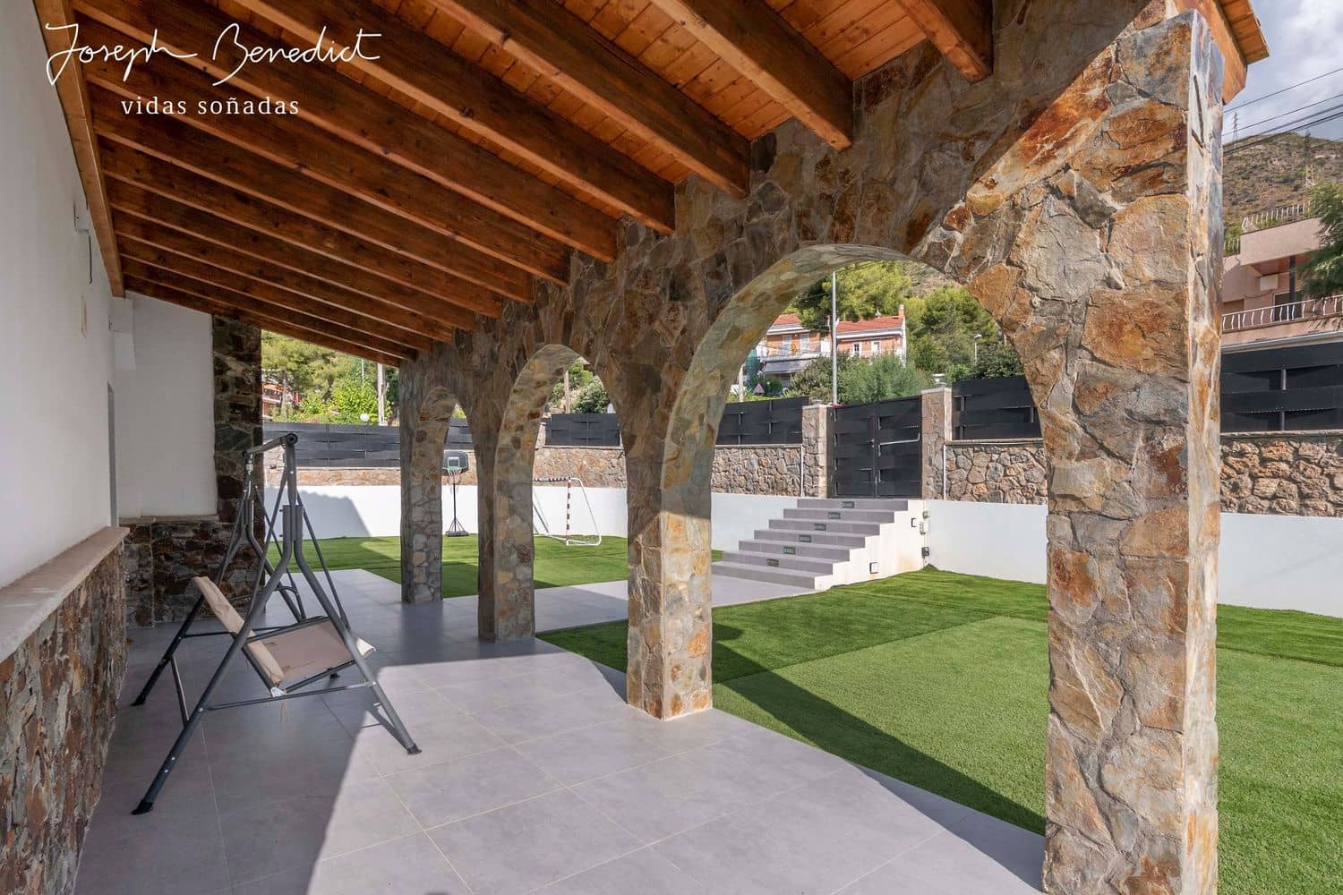 5 quarto Moradia para arrendar em Castelldefels com piscina garagem - 5 510 € (Ref: 8581811)