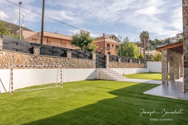 5 quarto Moradia para arrendar em Castelldefels com piscina garagem - 5 510 € (Ref: 8581811)