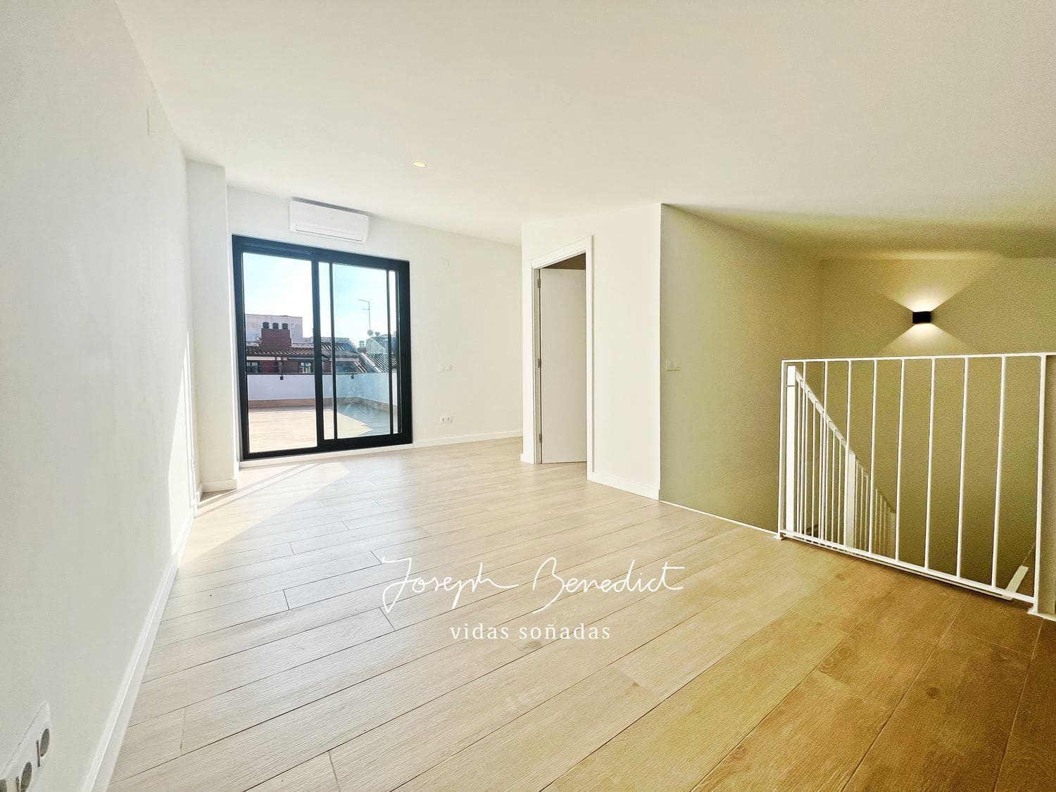 Apartamento de 4 habitaciones en Castelldefels en alquiler con garaje - 2.100 € (Ref: 8667901)