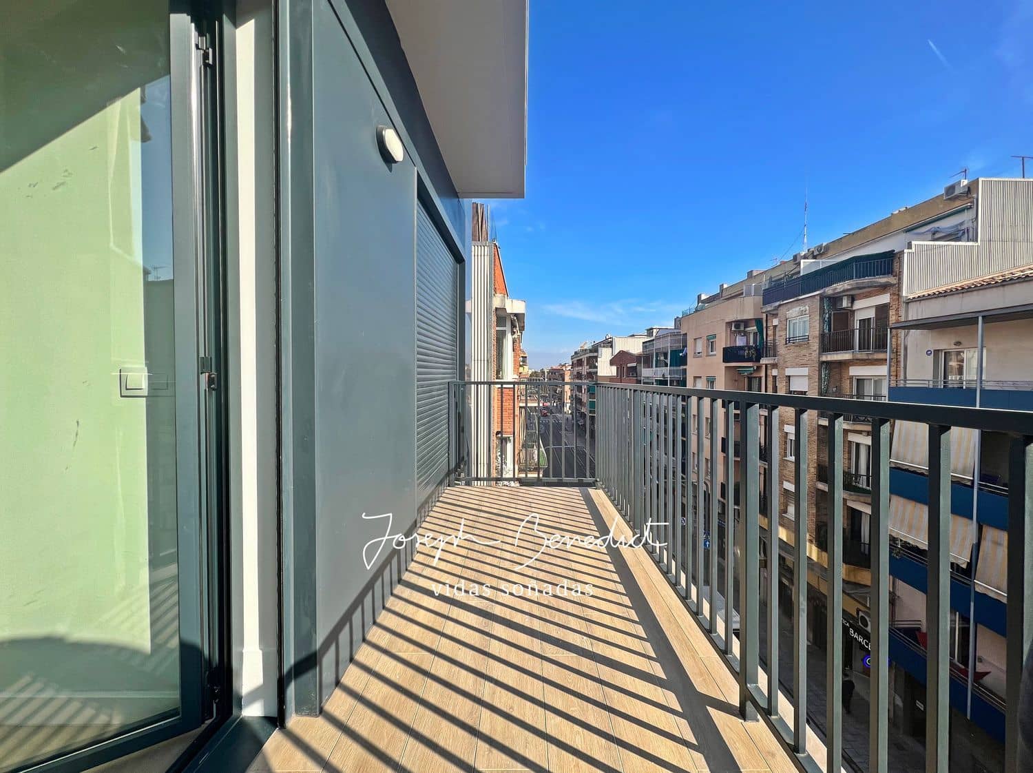 Apartamento de 4 habitaciones en Castelldefels en alquiler con garaje - 2.100 € (Ref: 8667901)