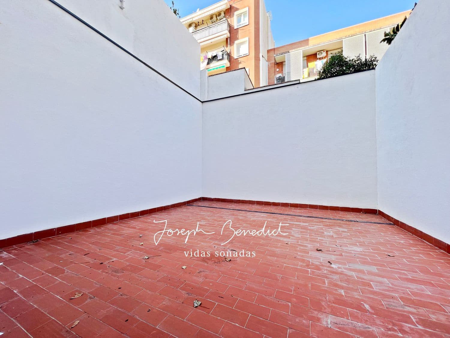 Erhverv til leje i Castelldefels - € 1.100 (Ref: 8783233)