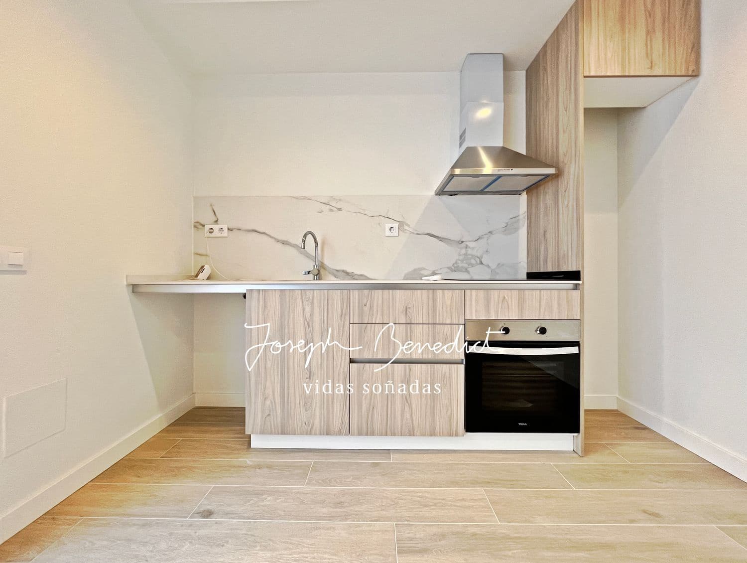 Erhverv til leje i Castelldefels - € 1.100 (Ref: 8783233)