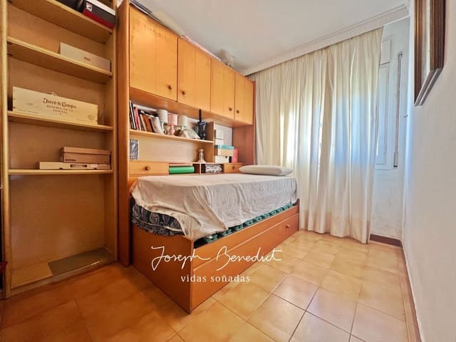 4 quarto Apartamento para venda em Castelldefels com garagem - 475 000 € (Ref: 8848599)