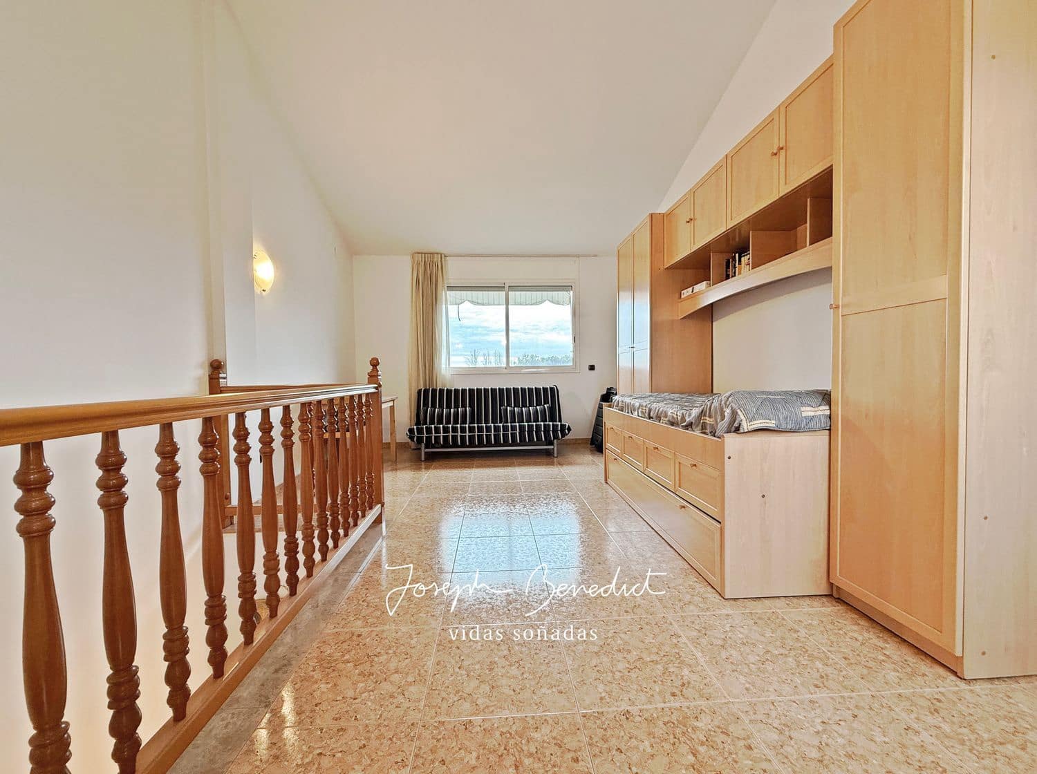 5 soverom Hus til salgs i Castelldefels med svømmebasseng garasje - € 890 000 (Ref: 8921000)