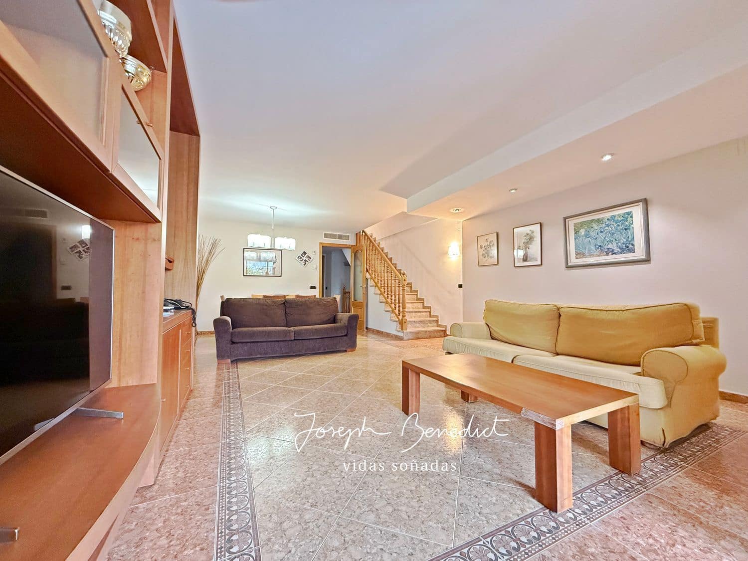 5 soverom Hus til salgs i Castelldefels med svømmebasseng garasje - € 890 000 (Ref: 8921000)