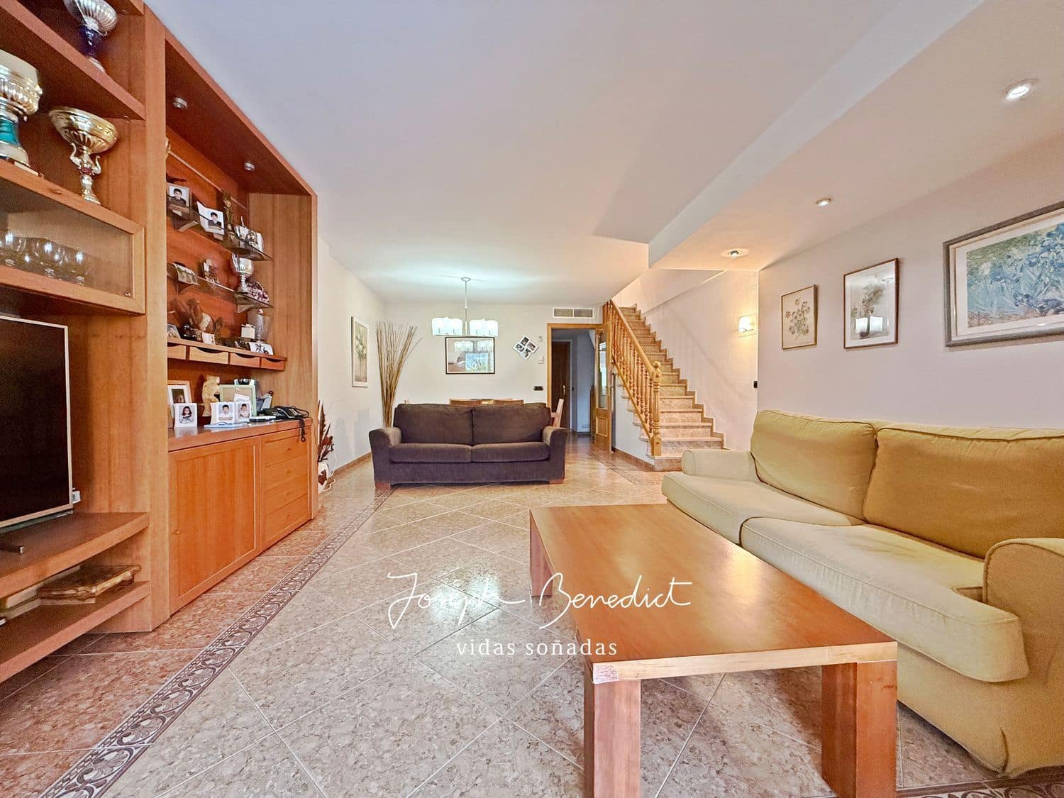 5 soverom Hus til salgs i Castelldefels med svømmebasseng garasje - € 890 000 (Ref: 8921000)