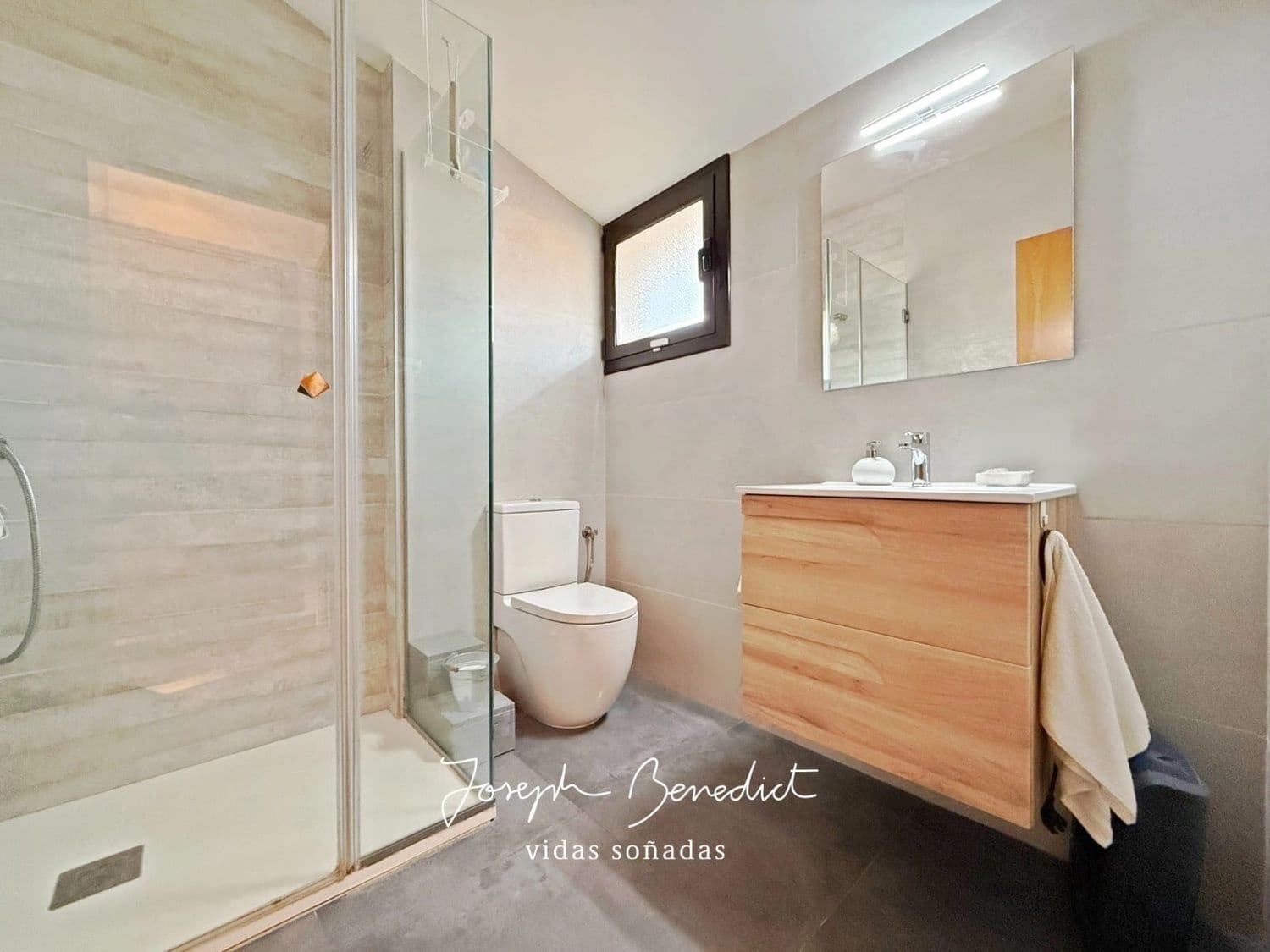 3 soverom Leilighet til salgs i Viladecans med garasje - € 408 000 (Ref: 8925487)