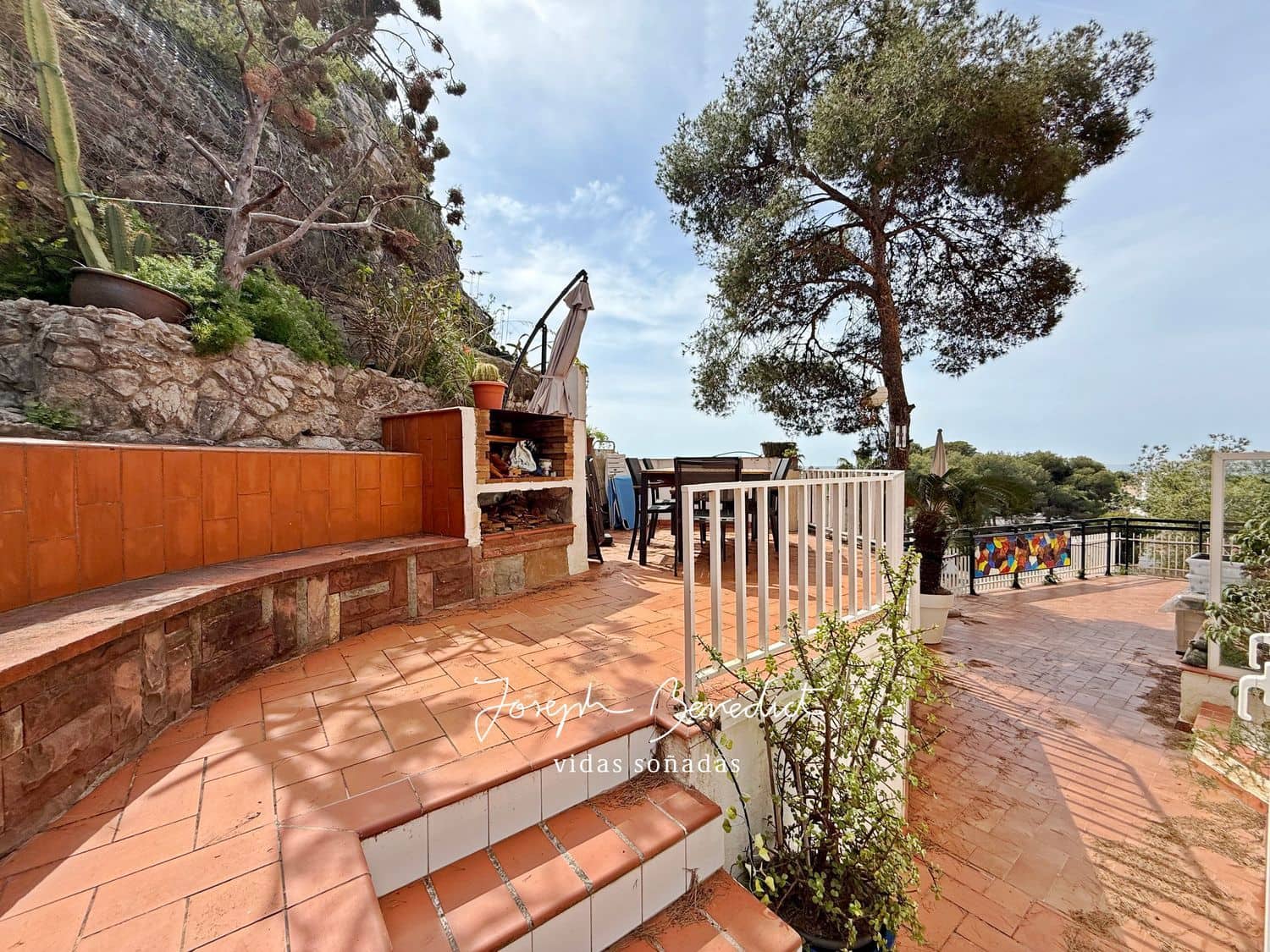 3 bedroom Apartment for sale in Castelldefels with pool - € 550,000 (Ref: 9006800)