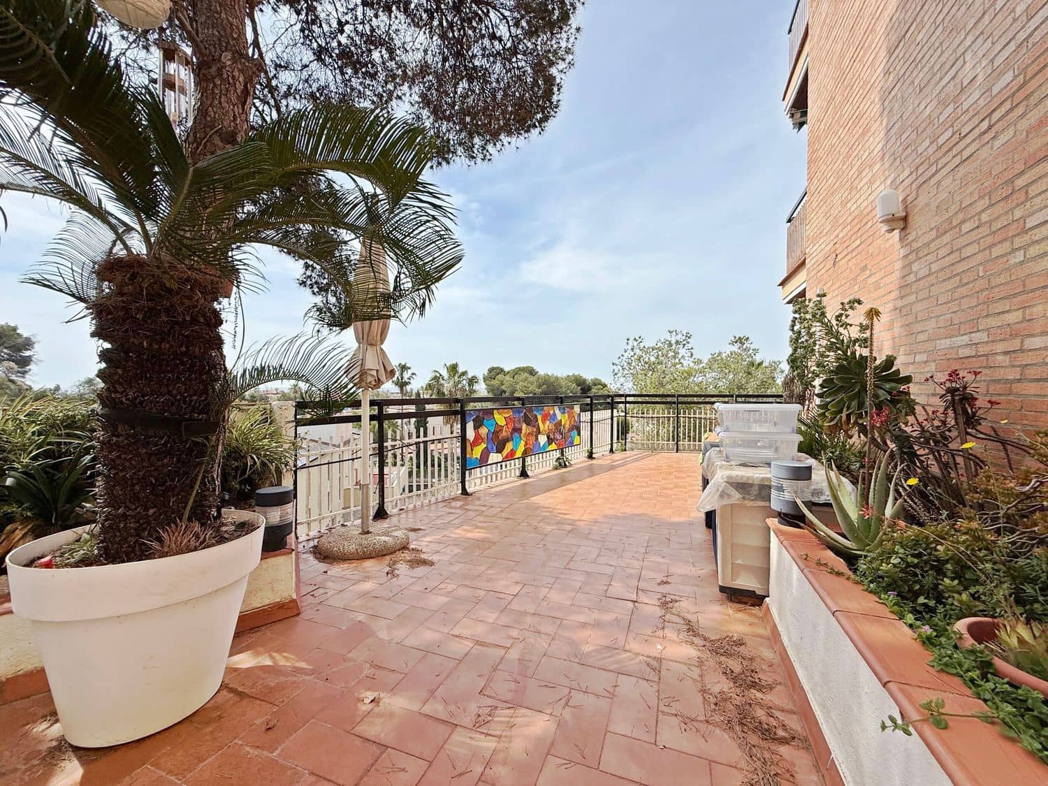 3 bedroom Apartment for sale in Castelldefels with pool - € 550,000 (Ref: 9006800)
