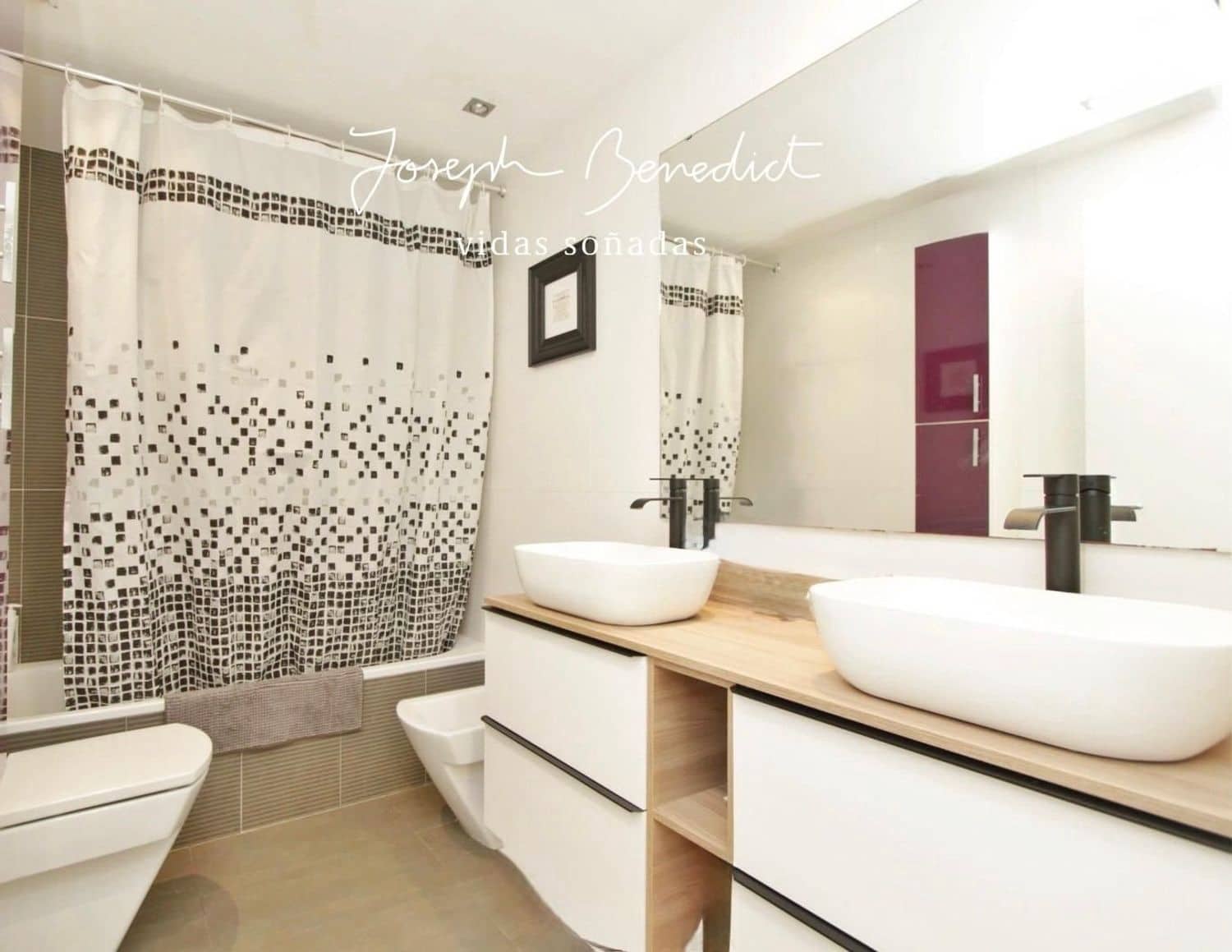 3 sypialnia Apartament na sprzedaż w Castelldefels z basenem garażem - 675 000 € (Ref: 9012010)