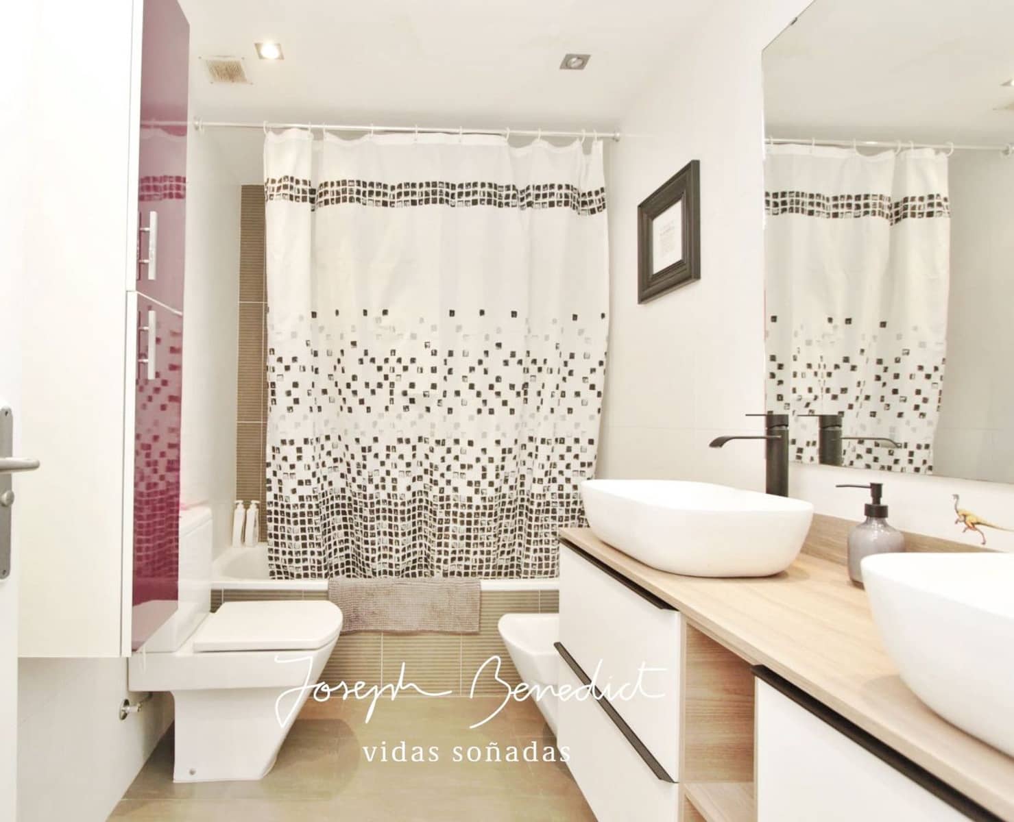 3 sypialnia Apartament na sprzedaż w Castelldefels z basenem garażem - 675 000 € (Ref: 9012010)