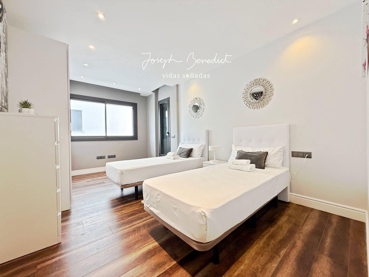 5 slaapkamer Villa te koop in Castelldefels met zwembad garage - € 1.890.000 (Ref: 9047285)