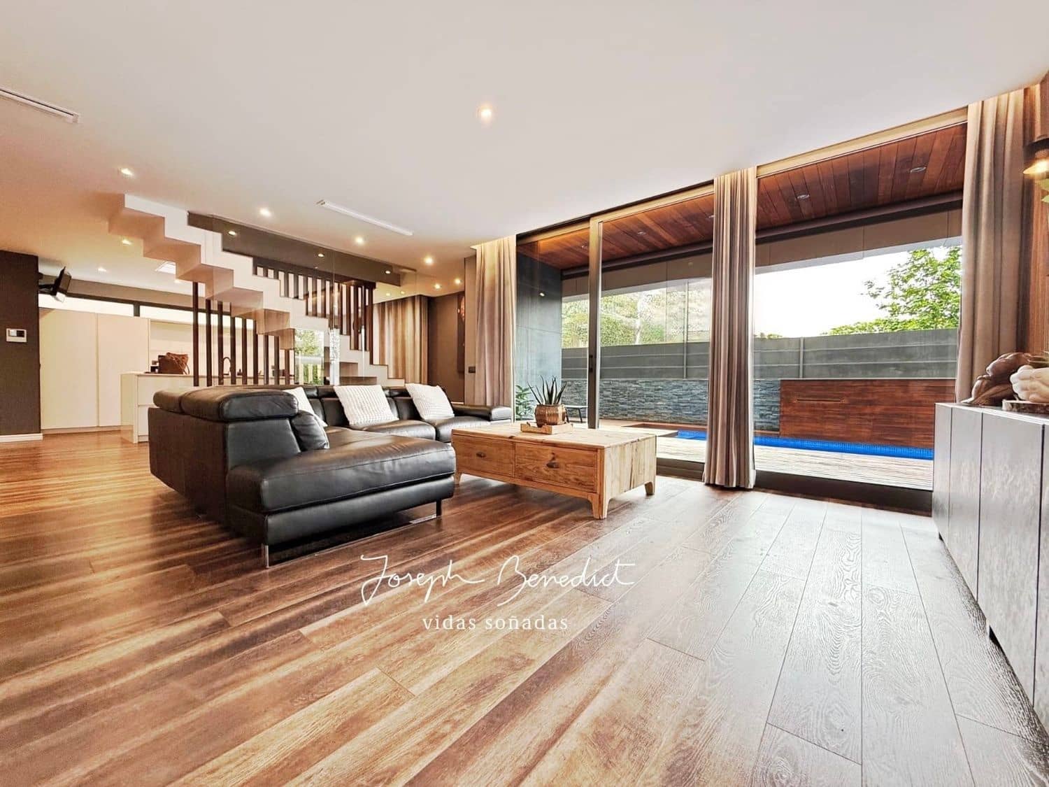 5 slaapkamer Villa te koop in Castelldefels met zwembad garage - € 1.890.000 (Ref: 9047285)