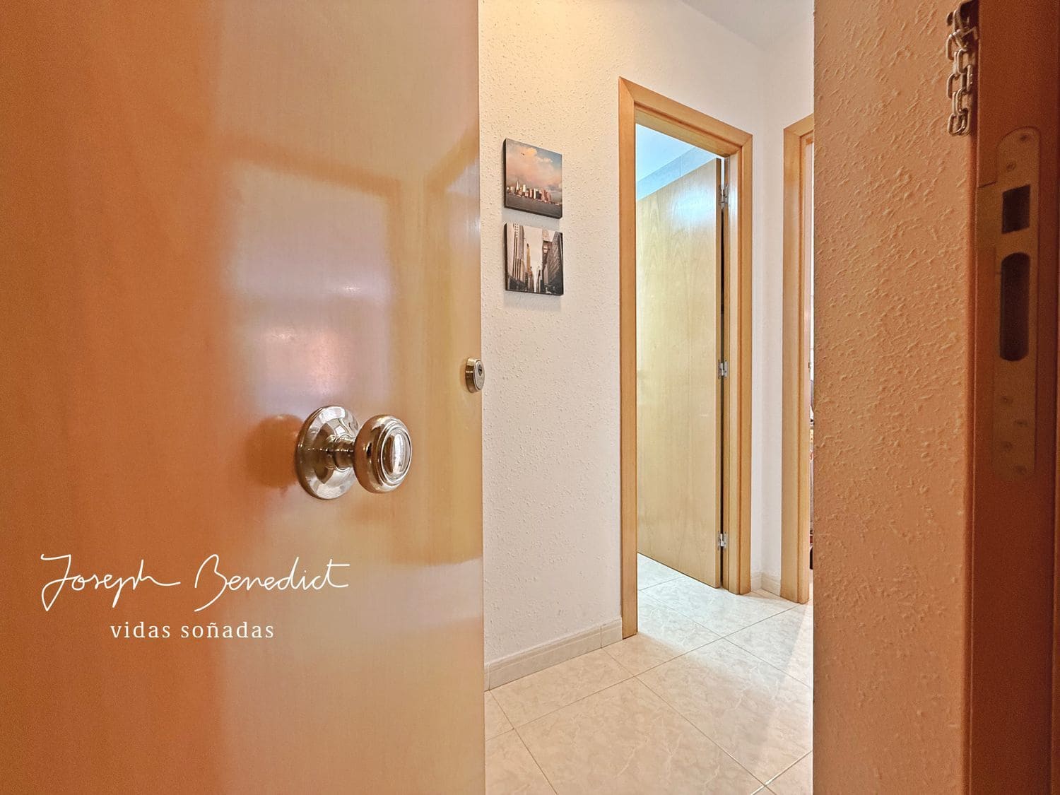 2 soverom Leilighet til salgs i Castelldefels med garasje - € 250 000 (Ref: 9100291)