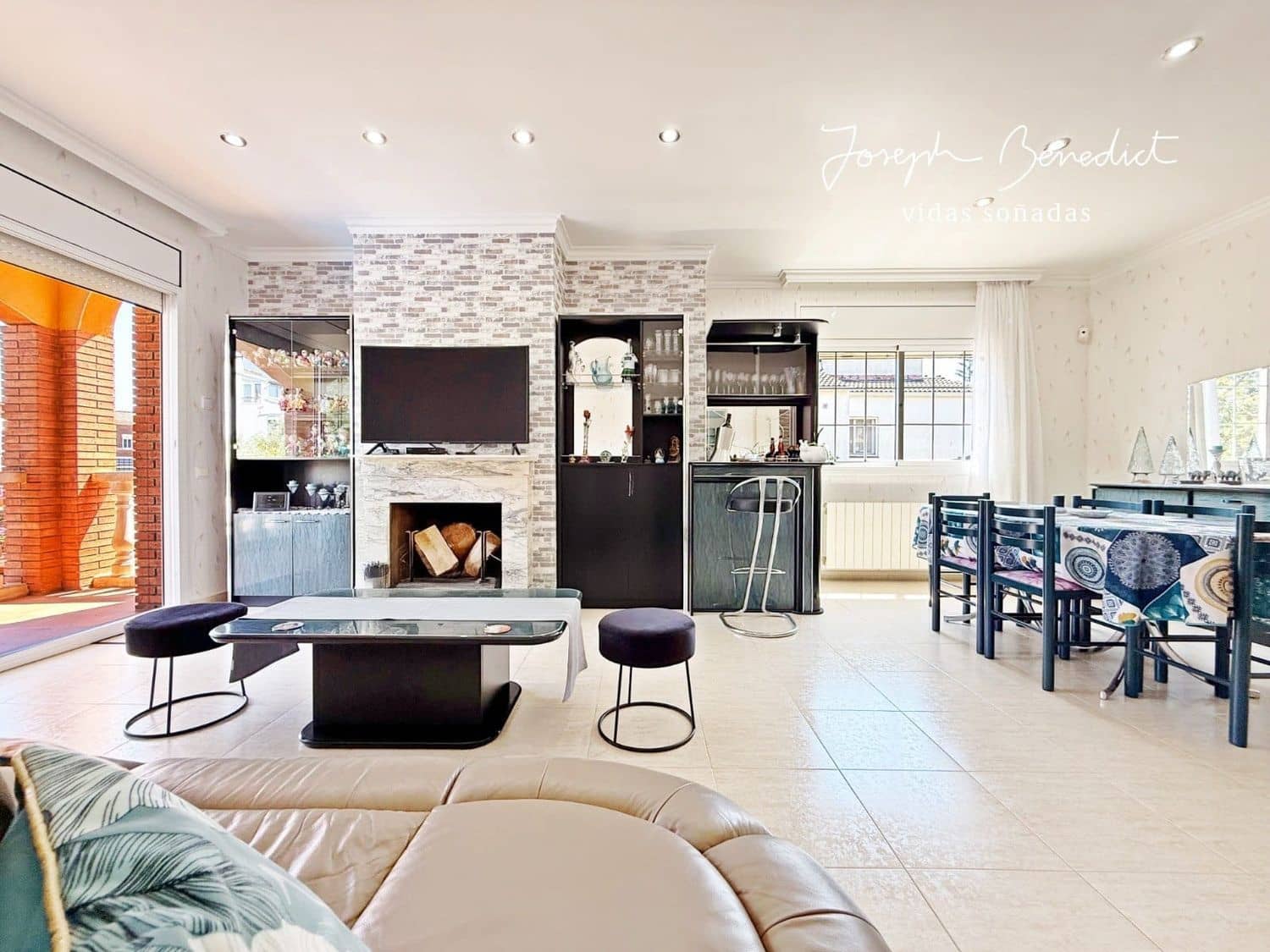 6 soveværelse Villa til salg i Segur de Calafell med swimmingpool garage - € 590.000 (Ref: 9106309)