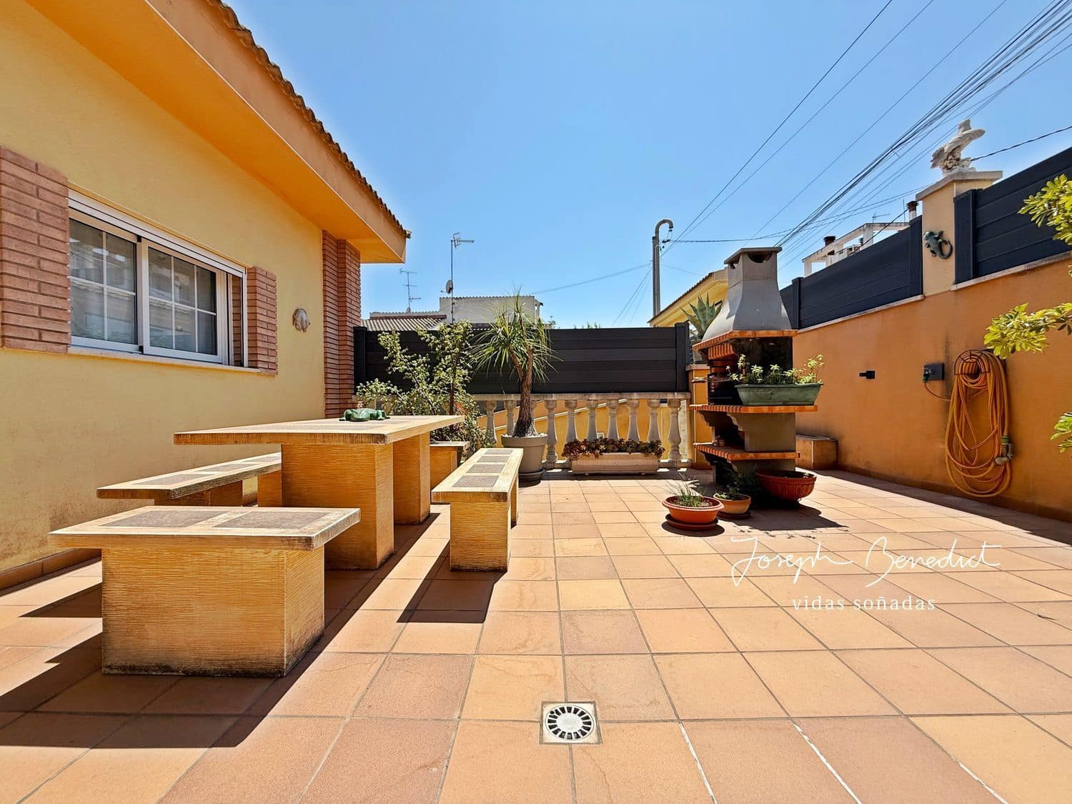 6 soveværelse Villa til salg i Segur de Calafell med swimmingpool garage - € 590.000 (Ref: 9106309)