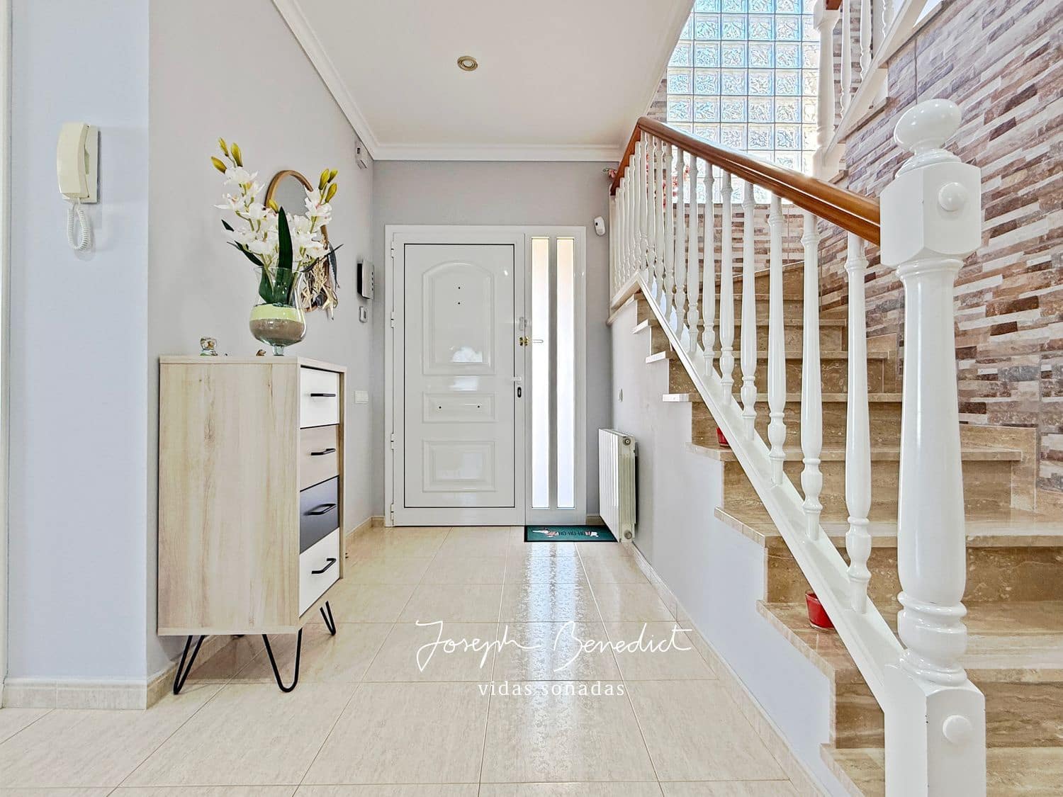 6 soveværelse Villa til salg i Segur de Calafell med swimmingpool garage - € 590.000 (Ref: 9106309)