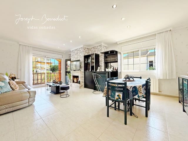 6 bedroom Villa for sale in Segur de Calafell, Calafell with pool garage - € 590,000 (Ref: 9106309)